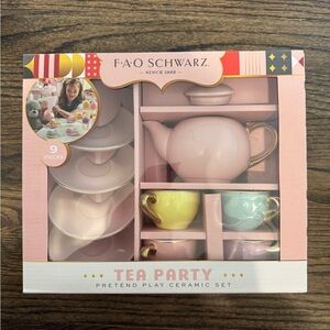 FAO Schwarz Tea Party Set